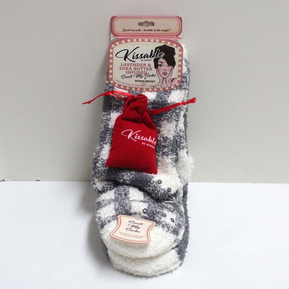 2 Pair Kissable Lavender & Shea Butter Infused Non Skid One Size Fits Most Socks